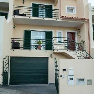 Zizis Place Santa Cruz - Madeira