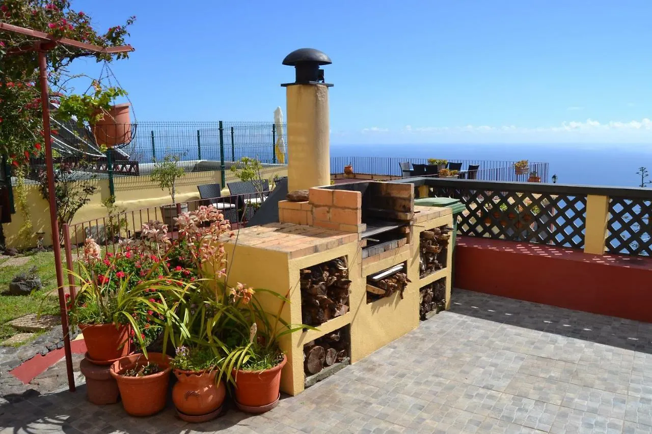 Casal São João Cottages 105 Fajã da Ovelha 0*,  Portugal